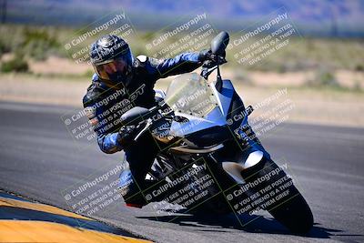 media/Mar-25-2024-Moto Forza (Mon) [[8d4319bd68]]/3-Intermediate Group/Session 3 (Turn 16 Inside)/